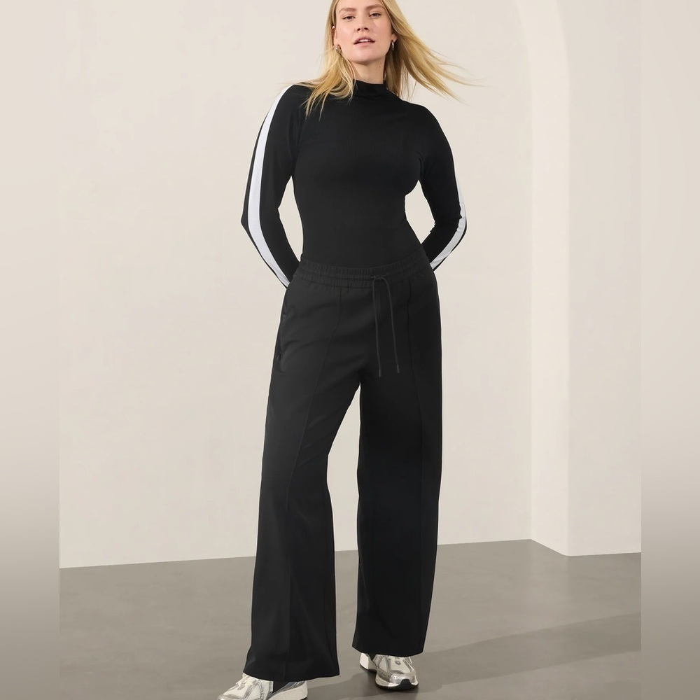 ATHLETA endeavor black high rise pants black size 6